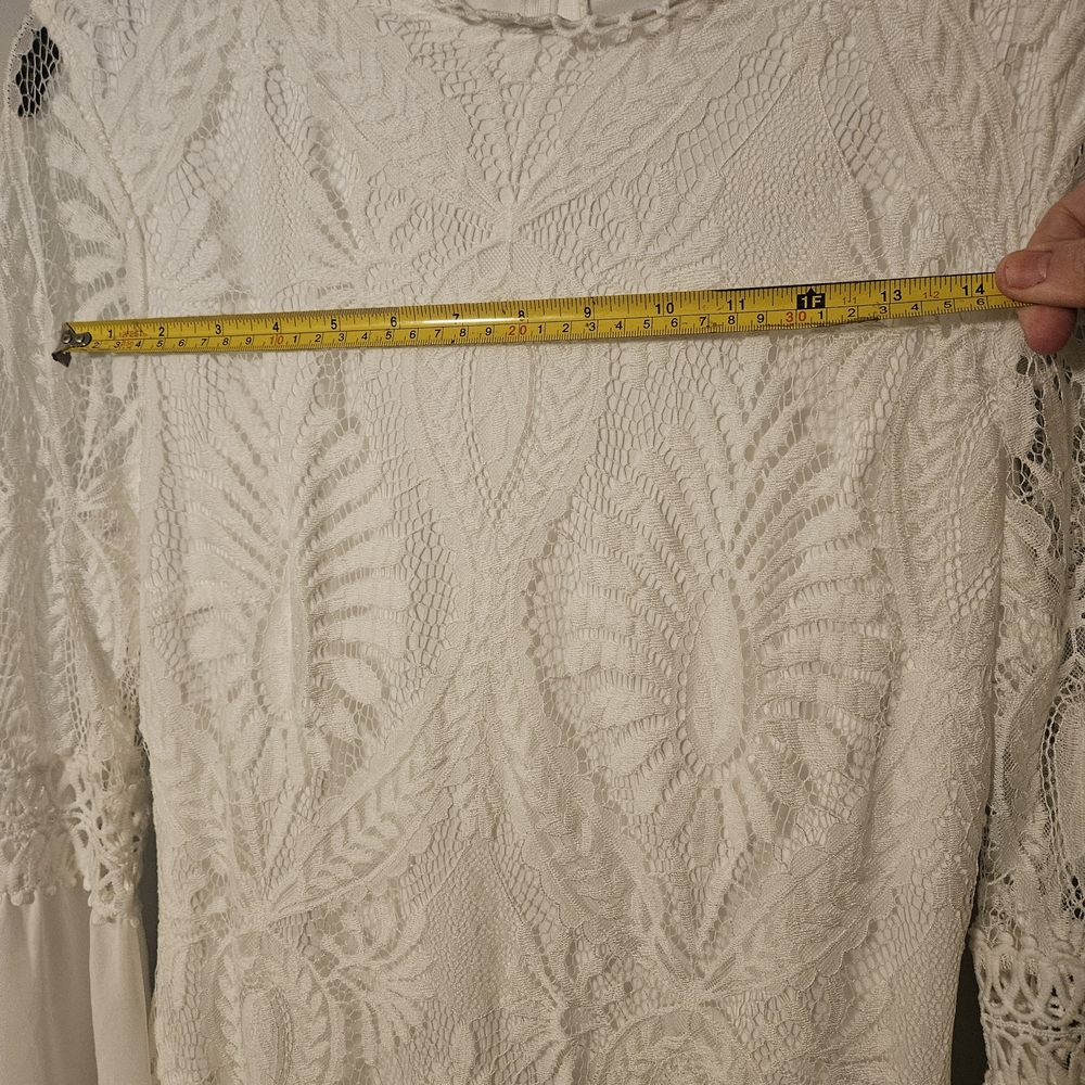 Chic White Lace Long Sleeve Dress - Picture 14 of 14